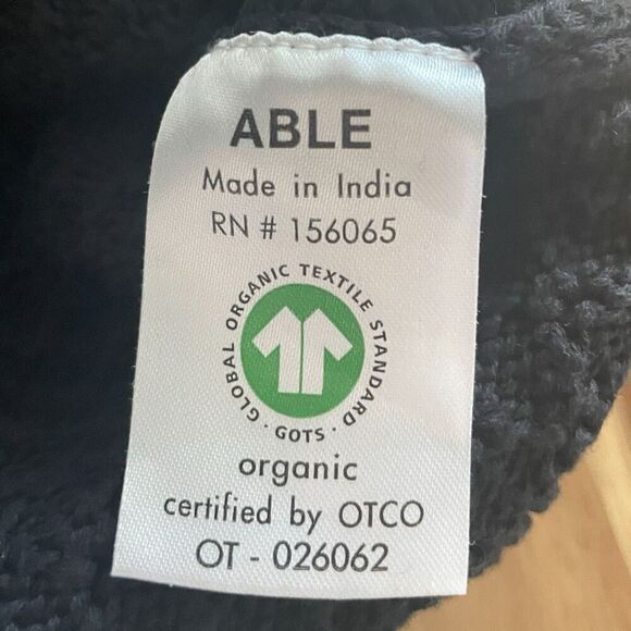 Able Cropped Cardigan - Picture 4 of 5